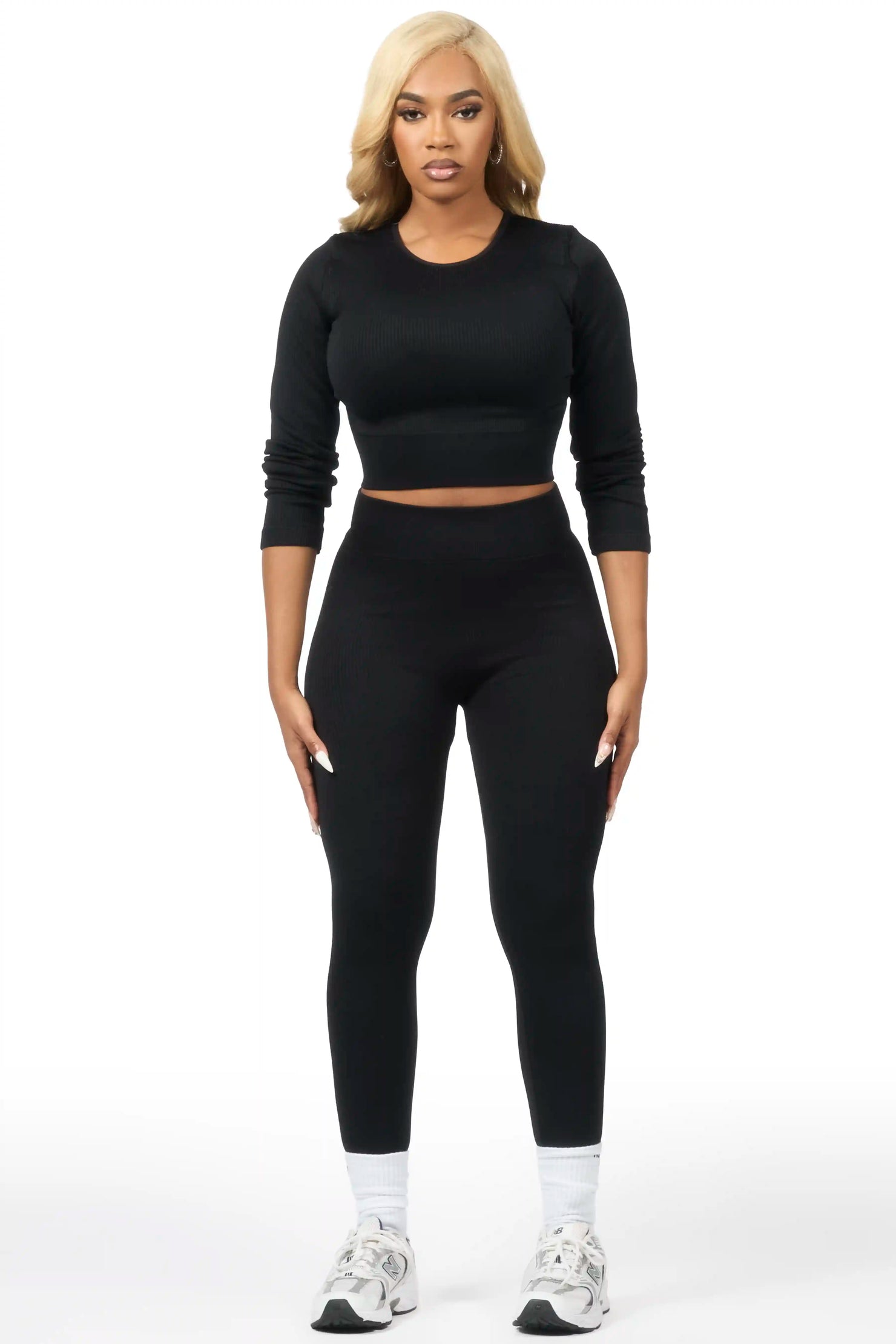 Jalisha Black Active Set