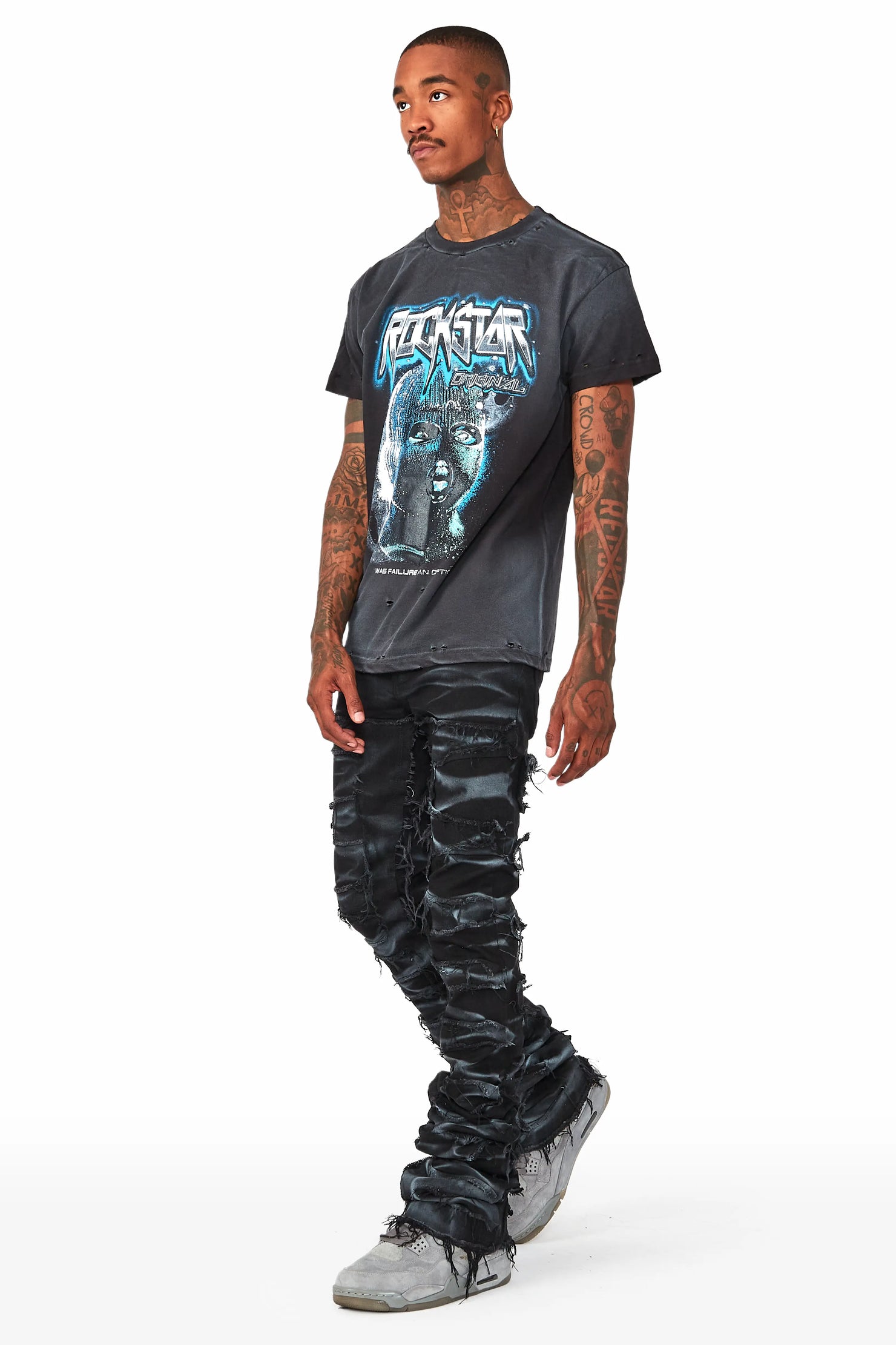 Ganen Black Graphic T-Shirt
