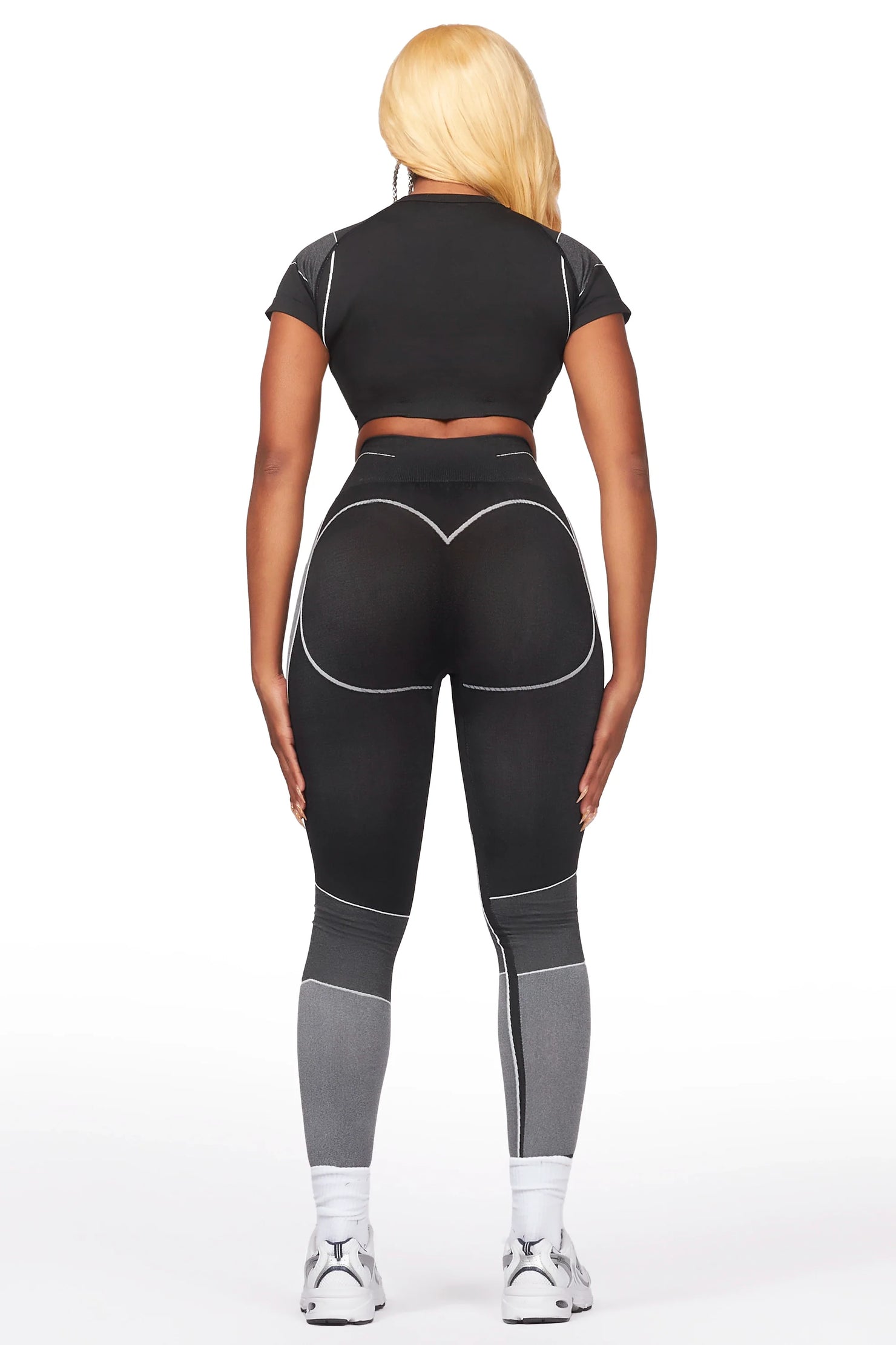Ginae Black Active Set